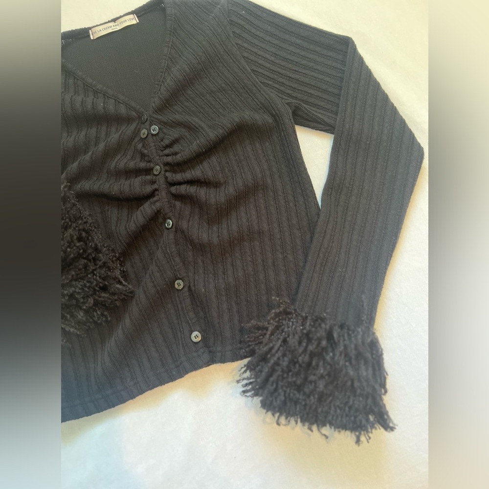 The La Cream and Your Love from Seoul black crop sweater. - Picture 2 of 3